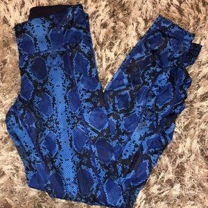 Lulu snake leggings